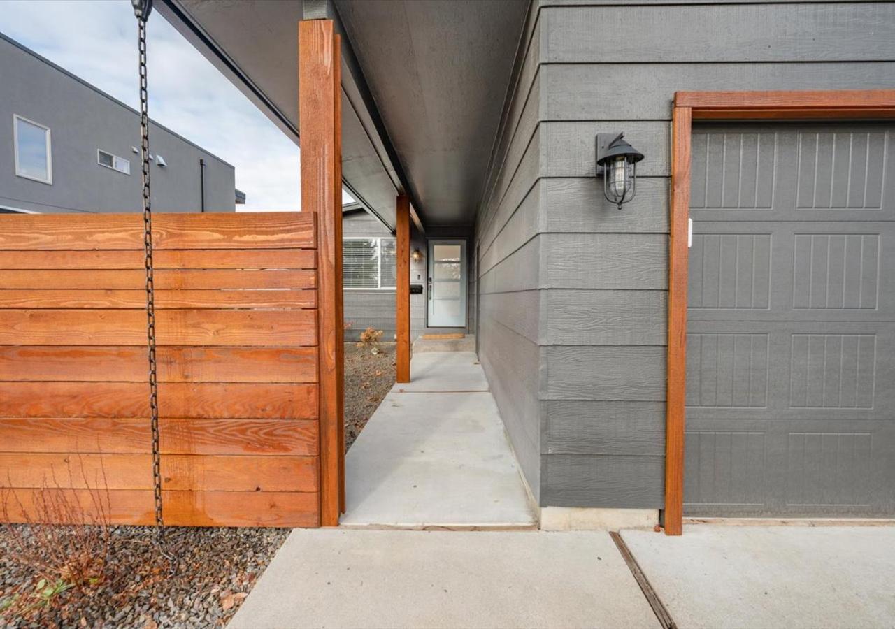 Mid Century Modern Boise-River Bungalow W/ Hot Tub Exterior photo